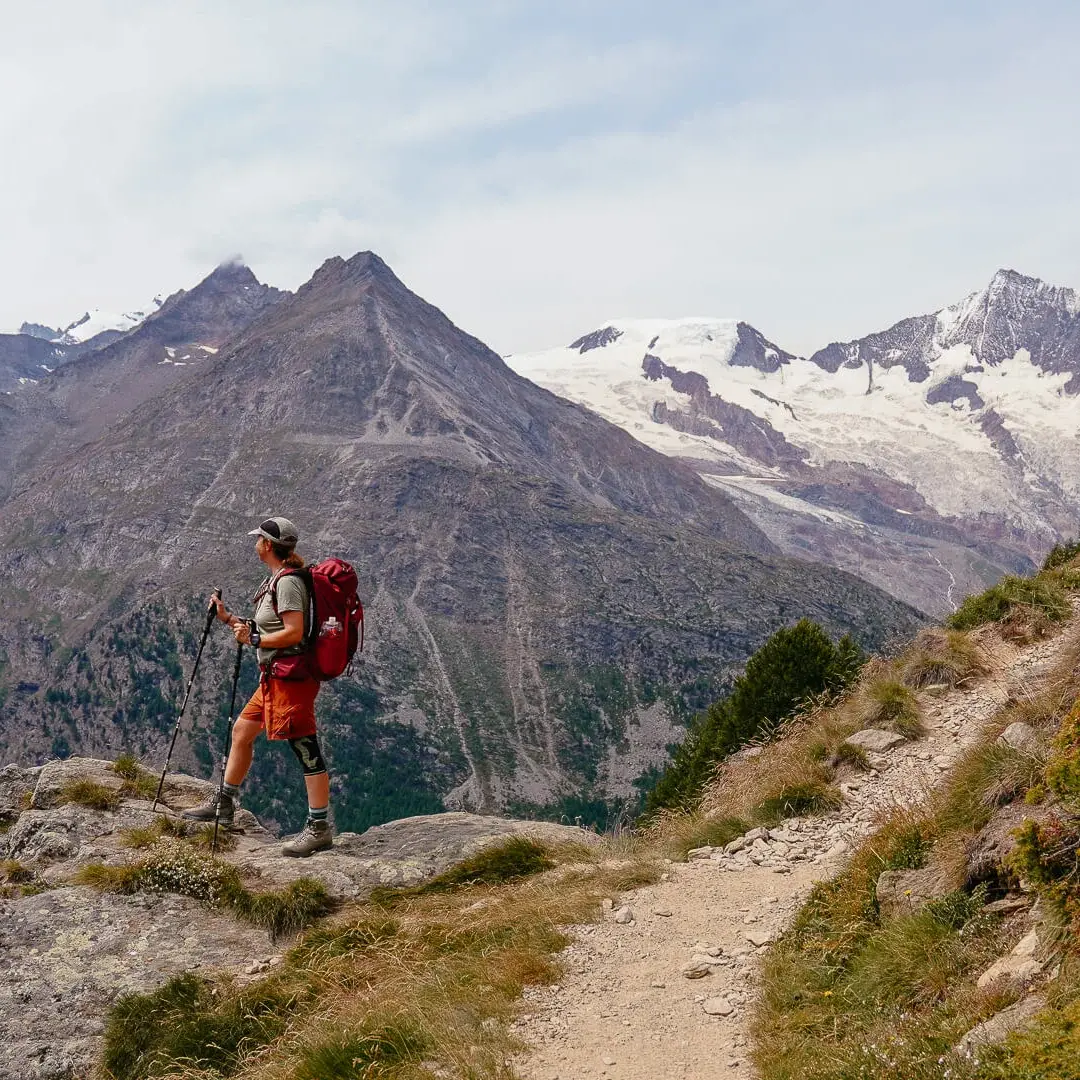 Saastal wandern auf dem Almageller Höhenweg