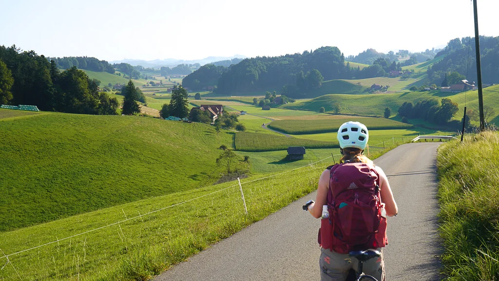 Naturpark Gantrisch - E-Bike Tour auf der Sagenroute mit Couchflucht