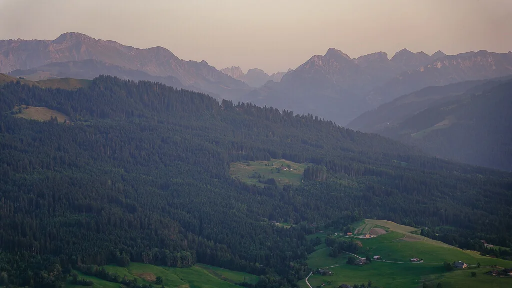 Naturpark Gantrisch Bergpanorama in Guggisberg