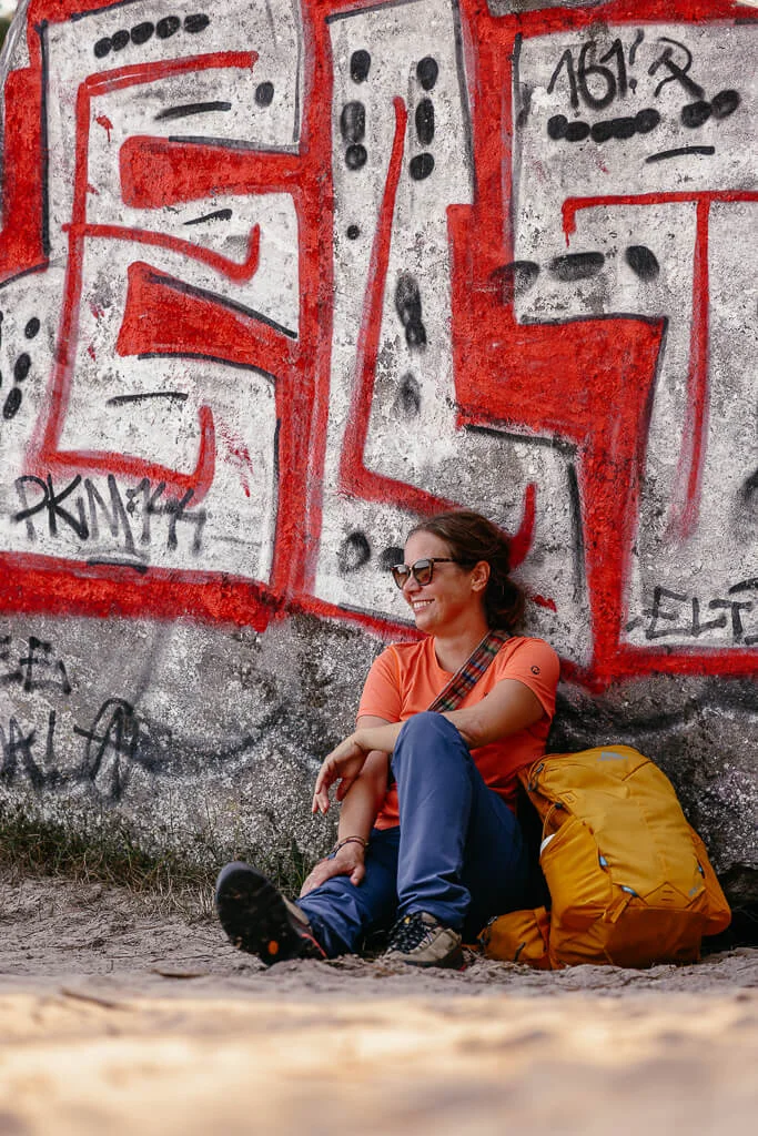 Couchflucht an einem Bunker in den Dünen von Rømø in Südjütland, Dänemark