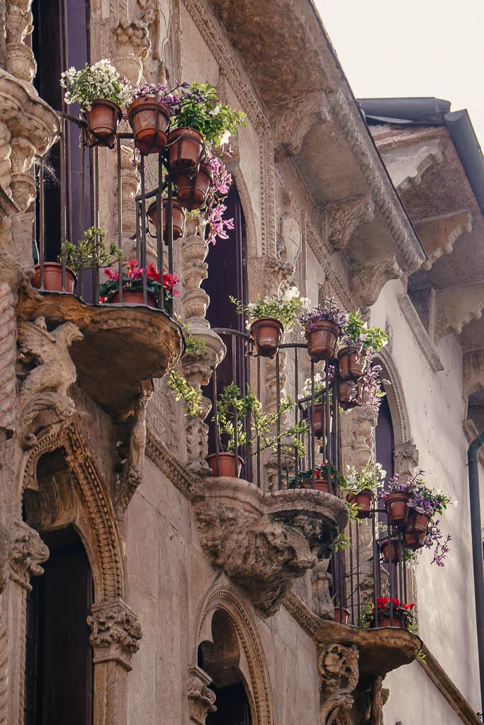 Balkon in der historischen Altstadt von Vicenza