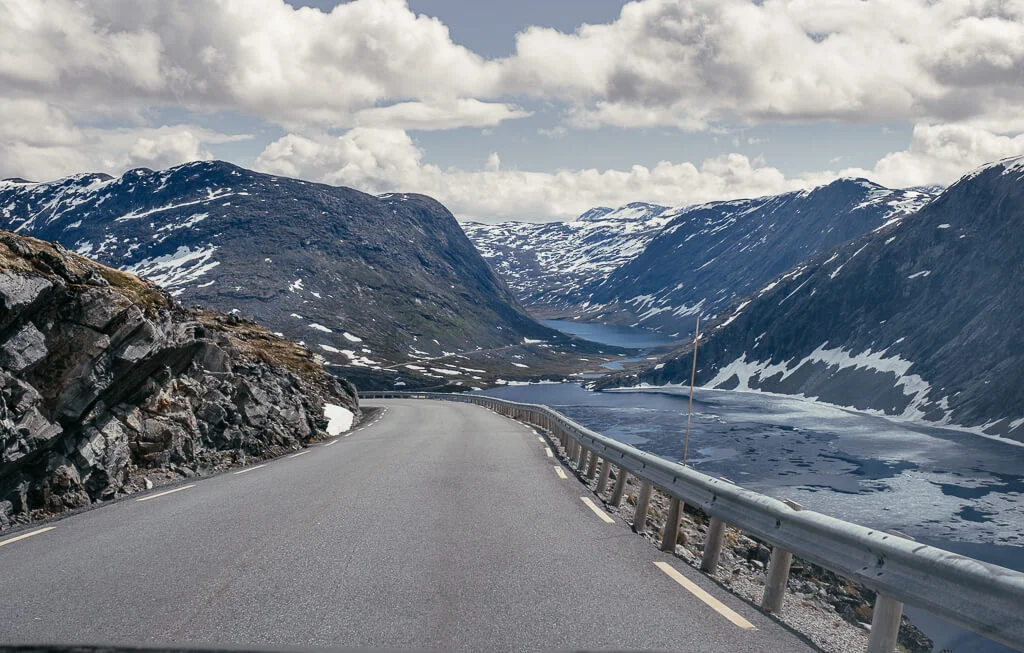 Mautstraße Dalsnibba zum Geiranger Skywalk in Norwegen